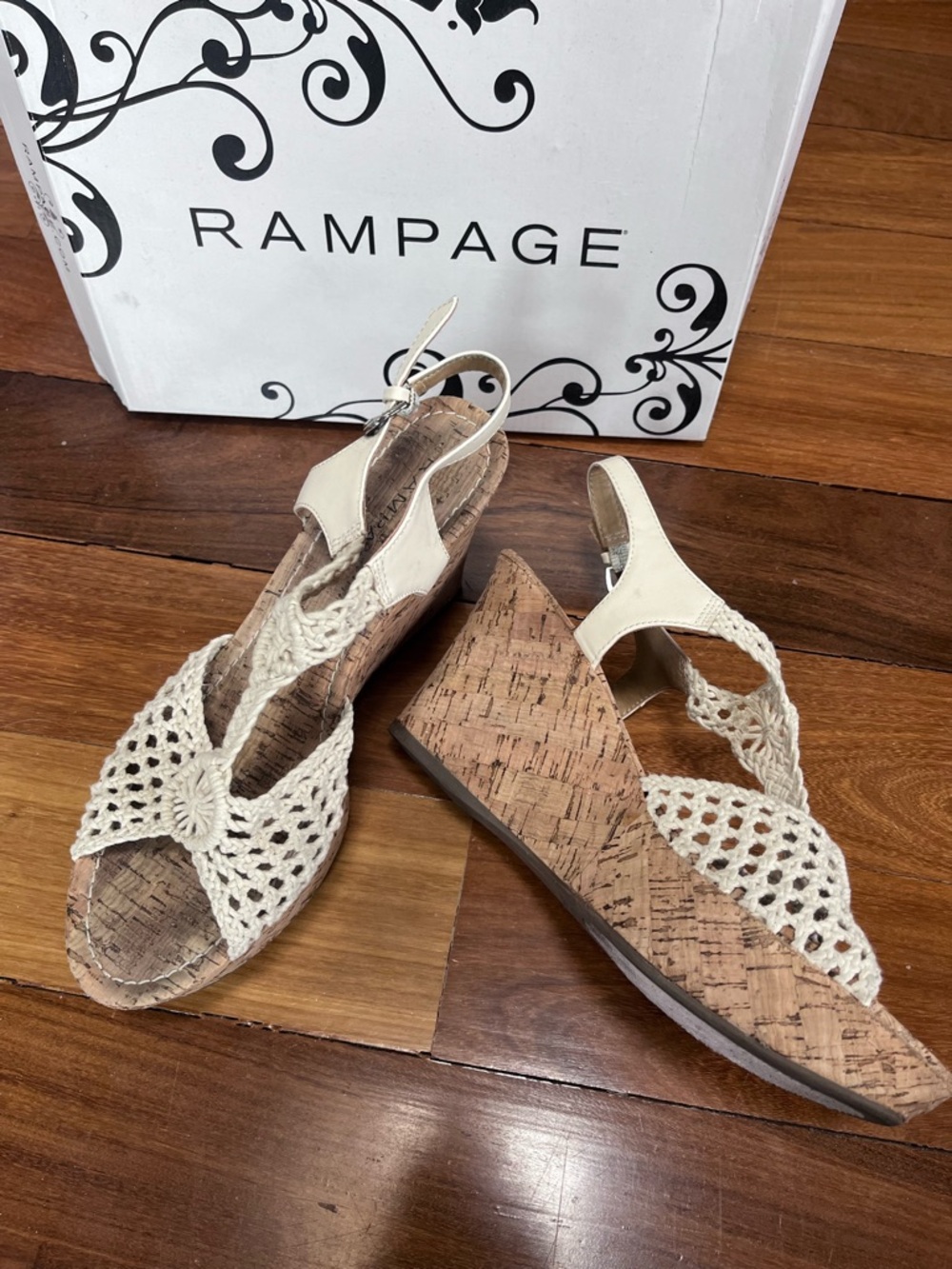 Rampage Cream Crochet Cork Wedge Sandals size 10